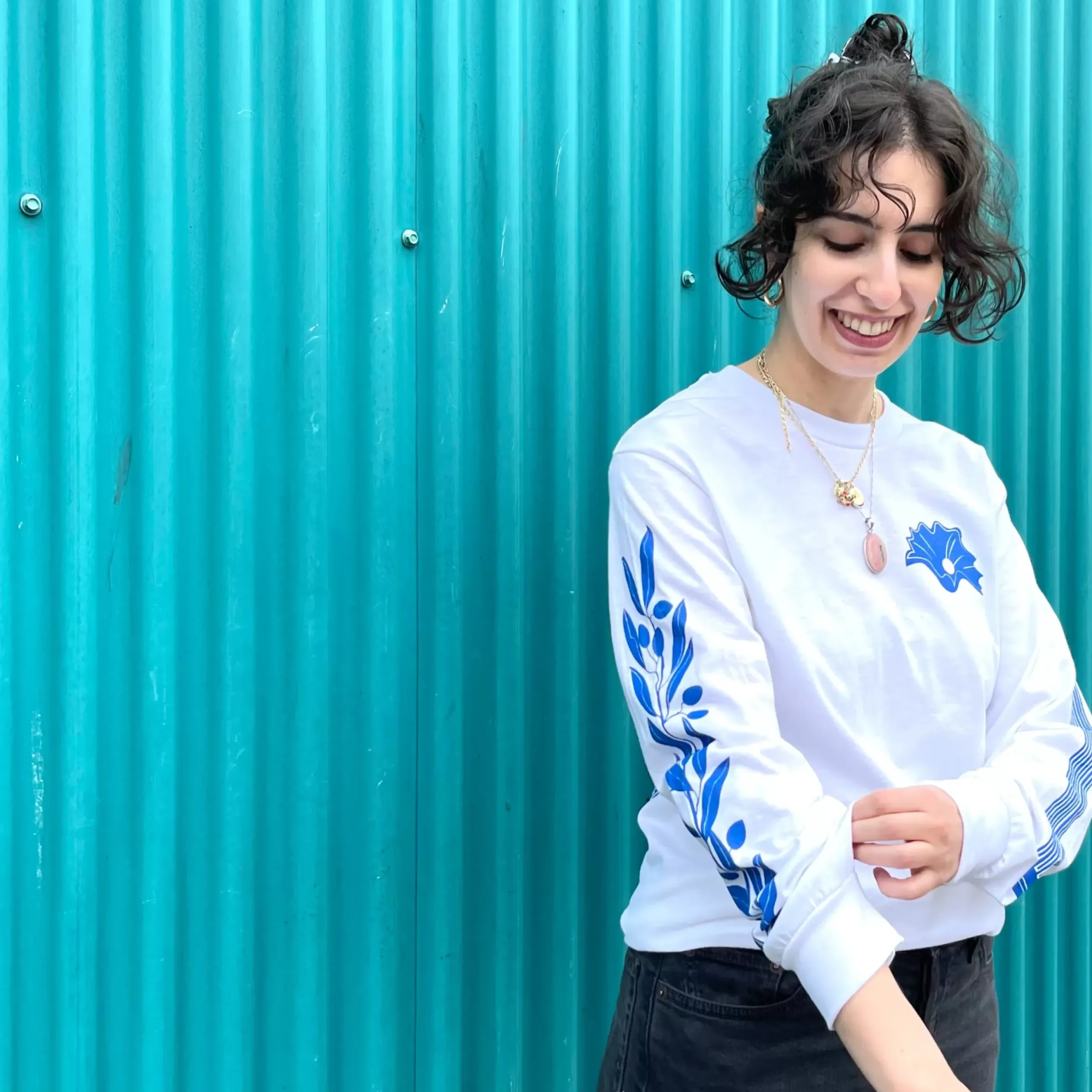 New Blue And White The Greeks Long Sleeved Skate Shirt Tops & Bottoms